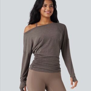 HALARA Off-Shoulder heather brown yoga top